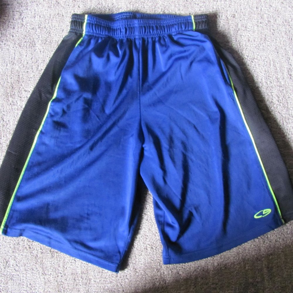 C9 shorts